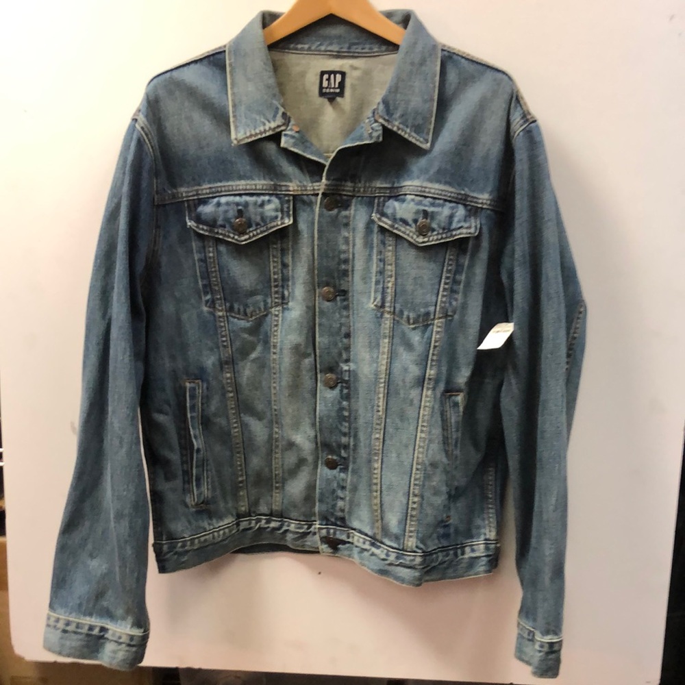 XL Gap denim jacket light blue new with tags